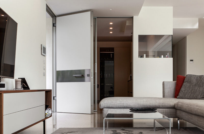 CONCEALED HINGES - Image 4