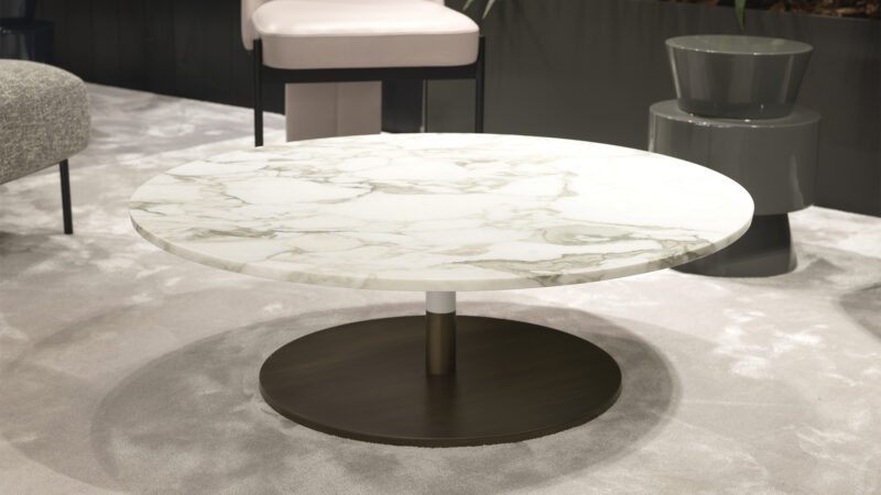 STILETTO - Image 3