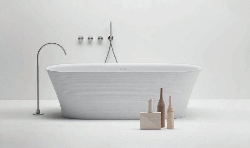BATHTUB